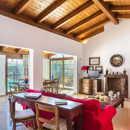 Sherry By Βίλα *