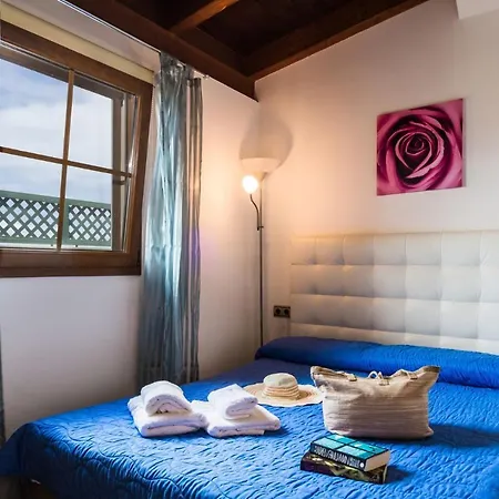 Sherry By Κοραλέχο