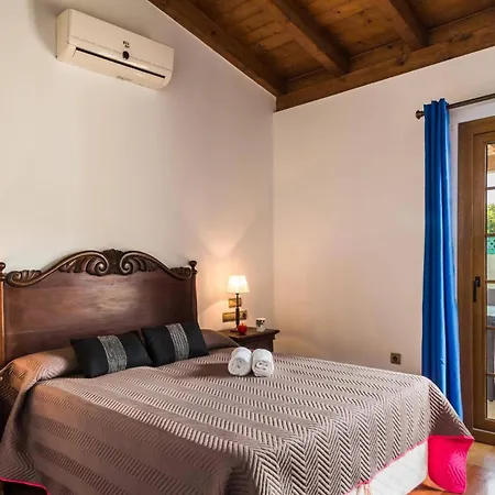 Sherry By Βίλα *